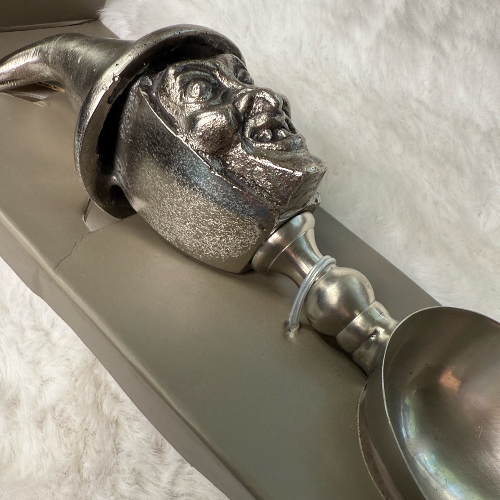 BKP Halloween Witch Metal Ice Scoop‎ Barware
Party Entertain Silver India NEW - Picture 7 of 16